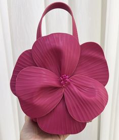 this is a beautiful faux leather bag with a stunning 3D flower front. She comes with satin inner bag and long shoulder chain. Flower Bucket, Petal Flower, Party Clutch, Fashion Decoration, Faux Leather Bag, Luxury Designer Handbags, Luxury Flowers, Shoulder Chain, Green Rose