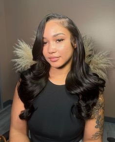 Side Part Black Hair, Side Part Layers Black Women, Straight Side Part Quick Weave, Natural Looking Sew In, Short Weave Hairstyles Sew Ins, Sew In Weave With Closure Middle Parts, Sew In Leave Out Middle Part, Side Part Leave Out Sew Ins, Side Part Sew In With Leave Out Curls