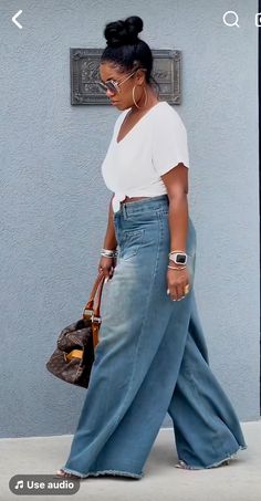 Look Jean, Everyday Clothes, Classy Casual, Summer Chic, Casual Chic Outfit, Weekend Wear, Mode Fashion, Curvy Fashion, Cute Fashion