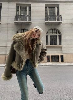 A model wearing a brown cropped faux suede jacket with a biker design and zipper detailing. Golden Atelier 17 Leather Jacket Korean, Fall Outfits Y2k, Jacket Korean, Street Motorcycle, Suede Shorts, Female Tops, Biker Outfit, Women Outerwear, Women Overcoat