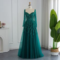 Dreamy Vow Luxury Dubai Feathers Lilac Evening Dresses for Women Wedding Elegant Emerald Green Arabic Formal Party Gowns 351 Dresses For Women Wedding, Green Color Combinations, Green Evening Dress, Formal Parties, Wedding Elegant, Evening Dresses For Weddings, A Line Prom Dresses, فستان سهرة, Burgundy Wedding