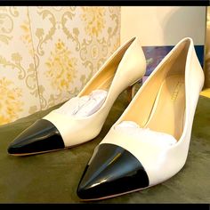 Enzo Angiolini Black & White Color Block Leather Pumps, Women’s Size 7, True To Size, 2.5” Heel. Classic Look To Pair With Jeans Or Slacks For Work Or Transition To Date Night! Perfect For Holiday Gatherings, Weddings, Date Night, And More!! White Chic Fitted Court Shoes, Chic White Fitted Court Shoes, Classic White Court Shoes With Contrasting Heel Counter, White Fitted Court Shoes For Work, Elegant White Heels For Work, White High Heel Court Shoes For Workwear, White High Heel Court Shoes For Work, White Heels With Padded Heel For Work, White Office Heels With Branded Heel Counter