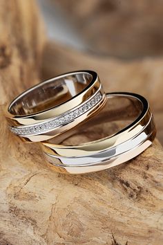 Wedding rings Yellow Gold Wedding Rings Sets His And Hers, Couple Bands Rings Unique Weddings, Men’s Mixed Metal Wedding Band, Silver Gold Wedding Ring, Good And Silver Wedding Ring, Wedding Bands His And Hers Gold, Vintage Wedding Rings Sets His And Hers, Wedding Bands Mixed Metal, Platinum Bands Couple