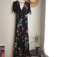 Nwt Gorgeous Maxi Dress. Flattering Open Back And Tampered Waist. Black Floral, Size 10. No Flaws. Black Rayon Maxi Dress For Spring, Black Maxi Dress For Summer Garden Party, Black Rayon Maxi Dress For Summer, Fitted Black Rayon Maxi Dress, Black Floral Print Short Sleeve Maxi Dress, Black Short Sleeve Maxi Dress With Floral Print, Black Maxi Dress For Garden Party, Black Fitted Maxi Dress For Vacation, Fitted Black Maxi Dress For Vacation