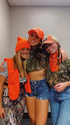 Chicken Little And Abby Mallard Costume, A&m Football Game Outfit, Mallard Ball Adpi, Uf Game Day, Ttu Game Day Outfit, Mallard Ball, Duck Calls, Spirit Week Outfits, Spirit Week