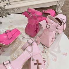 𝒜𝒷ℴ𝓊𝓉: Upper Material: PU Leather Heel Height 3.35‘’/8.5cm, Platform Height 0.98''/2.5cm Cross-shaped cut-out heel ♡ 𝓼𝓲𝔃𝓲𝓷𝓰 ♡ US Size(default) 5 5.5 6 6.5 7 7.5 8 8.5 9 9.5 10 UK 3 3.5 4 4.5 5 5.5 6 6.5 7 7.5 8 EU 35-36 36-37 36-37 37-38 37-38 38-39 38-39 39-40 39-40 40-41 41-42 CM/JP 22 22.5 23 23.5 23.5 24 24.5 25 25 25.5 26 CN 34 35 36 37 37.5 38 39 39.5 40 41 42 Punk Style Pointed Toe Summer Heels, Harajuku Style Heels For Summer Parties, Summer Punk Pointed Toe Heels, Punk Style Pointed Toe Heels, Harajuku Style Heels For Spring, Punk Pointed Toe Summer Heels, Harajuku Style Closed Toe Summer Heels, Punk Chunky Platform Heels With Pointed Toe, Harajuku Style Platform Heels For Party