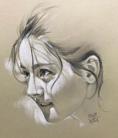 Pencil and Chalk Portrait Drawing About Art, Sketch Drawing, Pencil Sketch, Pencil Drawing, Art Drawings, Art Inspiration, Art Design, Sketch, Pencil