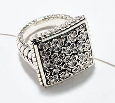 Need something new and exciting to add to your ring collection? Let's get you squared away! This textured, dimensional, and slightly puffed sterling silver ring is a real showstopper with its modern square design. From JAI. Bold Rings, Love Sparkle, Ring Collection, Silver Jewelry Fashion, Modern Square, Chic Accessories, Ring Collections, Square Design, Jewelry Tutorials