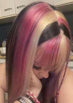 Pride Hair Color, Mcbling Hair, Neapolitan Hair, Y2k Hairstyles, Ramona Flowers, Hair Dyes, Hair Streaks, Dyed Hair Inspiration, Pretty Hair Color