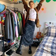 Live out your '90s teen dream in this Grunge ‘90s Long Plaid Skirt! Relive the rebellious era of '90s grunge with this plaid skirt. Perfect for channeling your inner '90s teen and rocking out to your favorite tunes! Size Chart: Size Waist (cm) Hips (cm) Length (cm) Waist (in) Hips (in) Length (in) S 62-70 76-84 82 24.41-27.56 29.92-33.07 32.28 M 66-74 80-88 84 25.98-29.13 31.5-34.65 33.07 L 70-78 84-92 86 27.56-30.71 33.07-36.22 33.86 Description: Waistline: EmpireSilhouette: StraightPattern Typ Y2k Long Skirt, Elegant Midi Skirt, Moda Grunge, Long Plaid Skirt, Short Pollera, High Waisted Maxi Skirt, Rock Outfit, Gothic Clothes, Skirt Y2k