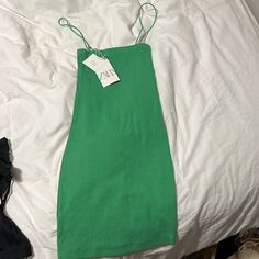 Brand New Green Stretch Cotton Mini Dress, Green Bodycon Sleeveless Dress For Spring, Solid Spring Bodycon Dress, Spring Cotton Midi Bodycon Dress, Green Midi-length Bodycon Dress For Spring, Green Midi Length Bodycon Dress For Spring, Green Cotton Sleeveless Dress For Spring, Cotton Midi Bodycon Dress For Spring, Spring Cotton Midi Length Bodycon Dress