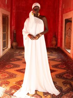 Elegant Flowy Kaftan For Wedding, Queen Energy, Dakar Senegal, Small Atelier, For A Reason, Custom Color, Off The Shoulder, Carry On, Print Design