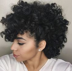 CURLY FROHAWK Being A Lady, Oil For Curly Hair, Bb Creams, Curly Hair Beauty, Mohawk Styles, Biracial Hair, Best Natural Hair Products, Candy Hair, Protective Hairstyles For Natural Hair