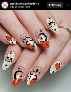 Spring Goth Nails, Tarot Card Nails, Moth Nails, Nail Art Goth, Neutral Halloween Nails, Octopus Nails, Neutral Halloween, Spring Nail Art