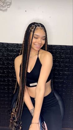 Braided Knots, Inspo Hairstyles, Women With Long Hair, Crochet Locs, Unique Portraits, The Beauty Of Women, Short Box Braids Hairstyles, Pretty Braids, Braided Hairstyles For Black Women Cornrows