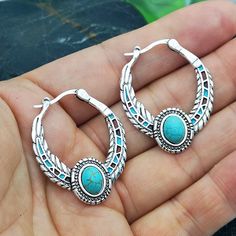 Turquoise Stone Jewelry, Natural Turquoise Stone, Southwest Jewelry, Fashion Boho, Statement Earring, Antique Earrings, Feather Earrings, Natural Turquoise, Native American Jewelry