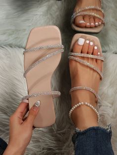 Women Flat Sandals, Rhinestone Flats, Rhinestone Bow, Womens Sandals Flat, Shoes Fashion, Fashion Flats, Kendall Jenner