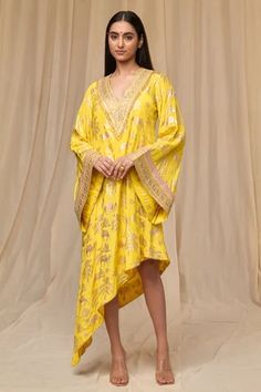 Shop for Masaba Yellow Viscose Crepe Oasis Foil Print Kaftan for Women Online at Aza Fashions Caribbean Fashion, Yellow Fits, Lakme Fashion Week, Dress Indian Style, Yellow Print, Lemon Yellow, Foil Print, Relaxed Style, Indian Outfits