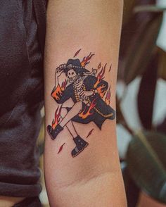 American Traditional Anime Tattoo, Ace Tattoo Design, Ace Tattoo One Piece, One Piece Tattoo Ideas, Tattooed Arm, Simbols Tattoo, Geek Tattoos, Playlist Pics, Ace Tattoo