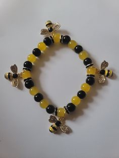 Beautiful bee charm bracelets Bee Charm For Bracelet, Bee Charms, Charm Bracelets, Favorite Jewelry, Brooklyn, Jewelry Bracelets, Bee, Accessory Gift, Charm Bracelet