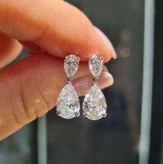 Teardrop Diamond Earrings, Diamond Teardrop Earrings, Wedding Earrings Diamond, Pear Jewelry, Long Diamond Earrings, Everyday Jewelry Gold, Rose London, Bridesmaids Hair, Teardrop Diamond