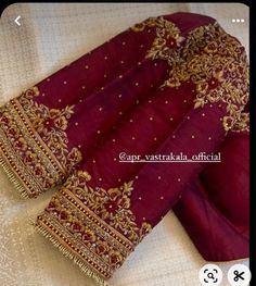 Straight Line Aari Work Blouse Design, Border Work Blouse Designs, Wedding Blouse Aari Work Designs, Hand Work Blouse Design For Bridal, Muhurtham Blouse Designs, Maggam Work Blouse Designs Bridal, Aari Work Blouse Wedding, Simple Maggam Work Blouses, Apr Vastrakala