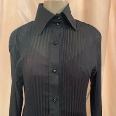 Sharp Collar Blouse With Round Buttons That Have Faux Diamonds On Them In The Middle. On The Fourth Picture You Can See That Two Buttons On The Chest Don’t Have The Diamond On Them (The Cuffs Also Don’t Have Them. Price Reflect That) Orange Socks, Round Button, Collar Blouse, Black Rib, Sheer Blouse, Dolce And Gabbana, Top Blouse, Blouses, Diamonds