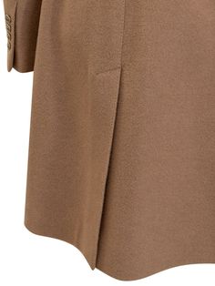 Long coat in camel wool. V-neck at the front. Covered button closure with DG logo. Cuffs with DG logo buttons. Stretch satin leopard print lined interior. Two pockets on the front.Gender: WOMENMaterial: 100% CAMEL LINING:97% POLYESTER 3% ELASTANEColor: BROWNMade in: ITProduct ID: F0Q41TFU2L4 M0179*Import tax/duty will be calculated at checkout (If applicable) Classic Brown Wool Coat With Button Closure, Luxury Brown Wool Coat With Double Button Closure, Classic Single-breasted Brown Wool Coat, Brown Wool Coat With Lapel Collar And Concealed Placket, Luxury Brown Wool Coat With Button Closure, Brown Wool Outerwear With Button Cuffs, Brown Wool Pea Coat With Button Closure, Brown Wool Coat With Hidden Button Closure For Business, Beige Wool Coat With Concealed Placket For Business