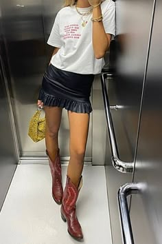 Night Out Outfit Cowboy Boots, Winefest Outfit Summer, Bar Shoes College, Dallas Rodeo Outfit, Cowboy Boots Outfit Summer 2023, Trendy Red Outfits, Cool Cowboy Boots Outfit, Cowboy Boots Leather Skirt, Festival Cowboy Boots Outfit