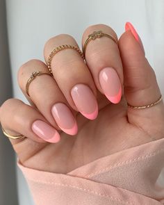 Short Almond Shaped Nails, Ongles Gel French, Coral Nails, Cute Simple Nails, Girly Acrylic Nails, Almond Shape Nails