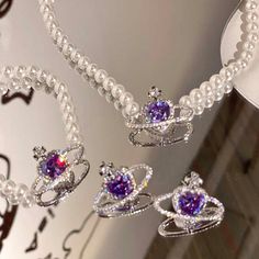 قلادات متدلية, Fashion Purple, Fotografi Vintage, Expensive Jewelry Luxury, Crystal Jewelry Sets, Heart Crystal