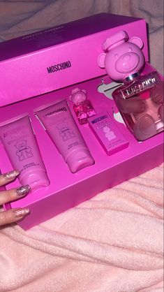 Moschino Perfume, Pretty Skin Care, Perfume Scents