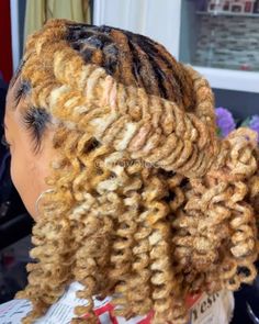 Women Long Loc Styles, Retwist Locs Style Medium, Loc Hairstyles For Women Wedding, Loc Styles For Brides, Birthday Locs Styles, Loc Styles Wedding, Locs Bridal Hairstyles, Petal Bun Loc Styles, Loc Styles For Wedding Brides