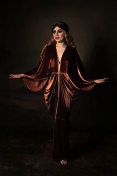 1920s Velvet Gown Royal Copper Cinnamon Color Hollywood Style - Etsy 1920s Outfit Ideas, 1920s Evening Gowns, 1920s Gown, 1920s Outfit, 1920s Outfits, Cinnamon Color, Kimono Coat, Velvet Gown, Hollywood Style