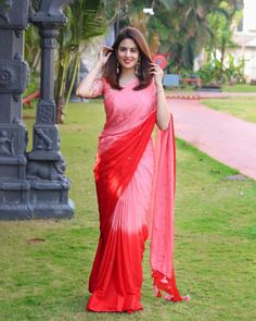 Simple Saree Designs, Modern Saree, Sleeve Embroidery, Saree Poses, Indian Fashion Saree, Wedding Silk Saree, Designer Saree Blouse Patterns, Indian Bridal Outfits