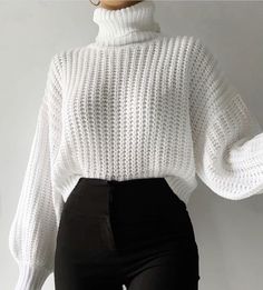 #moda #frio #inverno #modelagem #travel #tricô #truques Cutout Sweater, Cute Dress Outfits, Pullover Outfit, Quick Outfits, Easy Trendy Outfits, Simple Trendy Outfits, Cute Everyday Outfits, Cute Simple Outfits, Really Cute Outfits