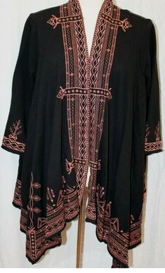 Embroidered Long Sleeve Cardigan For Festival, Black Bohemian Long Sleeve Cardigan, Casual Fall Festival Cardigan, Casual Long Sleeve Cardigan For Festivals, One Size Long Sleeve Festival Cardigan, One Size Long Sleeve Festival Sweater, One Size Long Sleeve Sweater For Festival, Black One-size Cardigan For Festivals, Bohemian Long Sleeve Cotton Cardigan