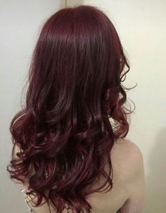 Dark Red Hair Medium Length, Red Hair Subtle, Cold Red Hair, Reddish Black Hair, Aesthetic Baths, Deep Cherry Red Hair, Wine Hair Color, Hair Inspired