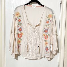 Nwt! [C & J Collection] Boho Cream Embroidered Bell Sleeves Cropped Blouse Boho Style Cream Color Floral Embroidery Tassel Tie Bell Sleeves Size Small Measurements Are Shown In Pictures New With Tags Condition *Cross Posted *Open To Offers #193 Cropped Blouse, Crop Blouse, Floral Embroidery, Boho Style, Cream Color, Bell Sleeves, Boho Fashion, Summer Fashion, Womens Tops