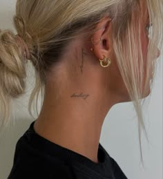 Dainty Head Tattoo, Wild Flower Tattoo Behind Ear, Two Word Tattoo Placement, It’ll All Work Out Tattoo, Tatts Behind Ear, Forearm Dainty Tattoo, Gracie Tattoo Name, Cute Tiny Tattoo Placement