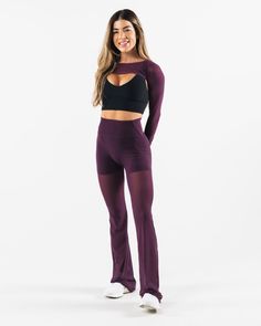 HIGHLIGHTS. Second skin Cut and sew knit Alphalete wordmark logo Low compression waistband 33" inseam FIT SUGGESTION. This item runs true to Alphalete's standard fit... Ally is 5’2”/158cm, wearing a size XS. with 34.5"/88cm hips and 24”/61cm waist. MATERIALS AND WASHING DIRECTIONS. 92% Nylon, 8% Spandex. We recommend washing inside-out on a cold setting. Hang to dry DESCRIPTION The Astor Flare Pant features the same fit and styling as the beloved Aura Flare Pant. A new super breathable mesh crea Wordmark Logo, Word Mark Logo, Flare Pant, Flare Leggings, Flared Pants, Layering Pieces, Second Skin, Flare Pants, Layering