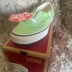 Vans Era Green Ash/True White Women’s Size: 9 New With Tags Green Vans Sneakers For Spring, Trendy Green Vans Sneakers, Black Platform Vans, Vans Tennis Shoes, All Black Vans, White Slip On Vans, Vans Old Skool Low, Vans Slip On Shoes, Vans Green