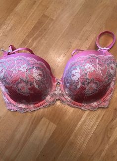 Diy Fashion Photography, Persian Fashion, Bullet Bra, Pretty Bras, Big Bra, Bra Brands