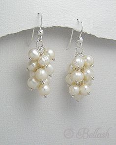 Aretes Colgantes Artesanales de Perlas de Agua Dulce y Plata Ley 925 - Freshwater Pearls and 925 Sterling Silver Handmade Dangle Earrings - ID: 2538237 Bellash Spring Wedding Jewelry, Mint Earrings, Handmade Dangle Earrings, Earrings Handmade Dangle, Bridesmaid Earrings, Beaded Jewelry Diy, Delicate Necklace, Diy Earrings, Jewelry Tutorials