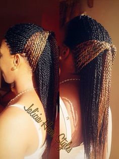 Beautiful two tone twists. Senegalese Twist Color Ideas, Singalese Twist, Evening Hairstyles, Braids Styles, Single Braids, African Hair Braiding Styles