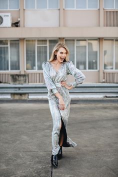 Formal metallic dress with vintage puff sleeves. Women’s fashion. Sleeves Women, Pants Set, Two Piece Pant Set