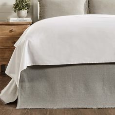 April & Olive Bed Skirt Burlap Dove Grey Fringed King Bed Skirt 78x80x16 Country Style Bed, King Bed Skirt, Bed Hardware, Vhc Brands, Farmhouse Bedding, Dust Ruffle, King Bed Frame, Queen Bed Frame, Bed Skirt