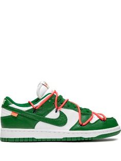 COST $990 Pine Green Outfit, Nike Dunk Low Off White, Off White Dunk, Yeezy 750, Boosie Badazz, Sneakers Green, Outfit Mujer, Green Sneakers, Custom Nikes