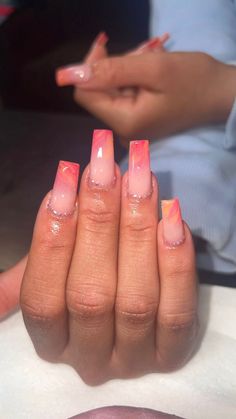 Acrylic Nails Ideas Ombre Pink, Pink Marble Tip Nails, Coral Pink Ombre Nails, Ombre Marble Acrylic Nails, Orange And Pink Marble Nails, Orange And Coral Nails, Pink And Orange Acrylics, Pink And Orange Ombre Acrylic Nails, Ombre Pink And Orange Nails