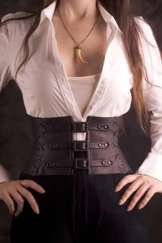 Exquisite Black Leather Steampunk / Pirate / Renn Faire Corset Belt / Waist Cincher -CUSTOM MADE to your size Tightlacing Corset, Moda Steampunk, Renn Faire, Black Leather Corset, Leather Corset Belt, Steampunk Pirate, Mode Editorials, Lace Tights, Corset Belt